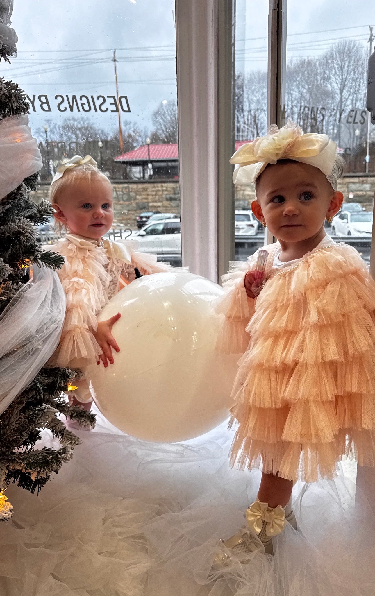 🎀 Fancy Pink Frosty – Holiday Edition