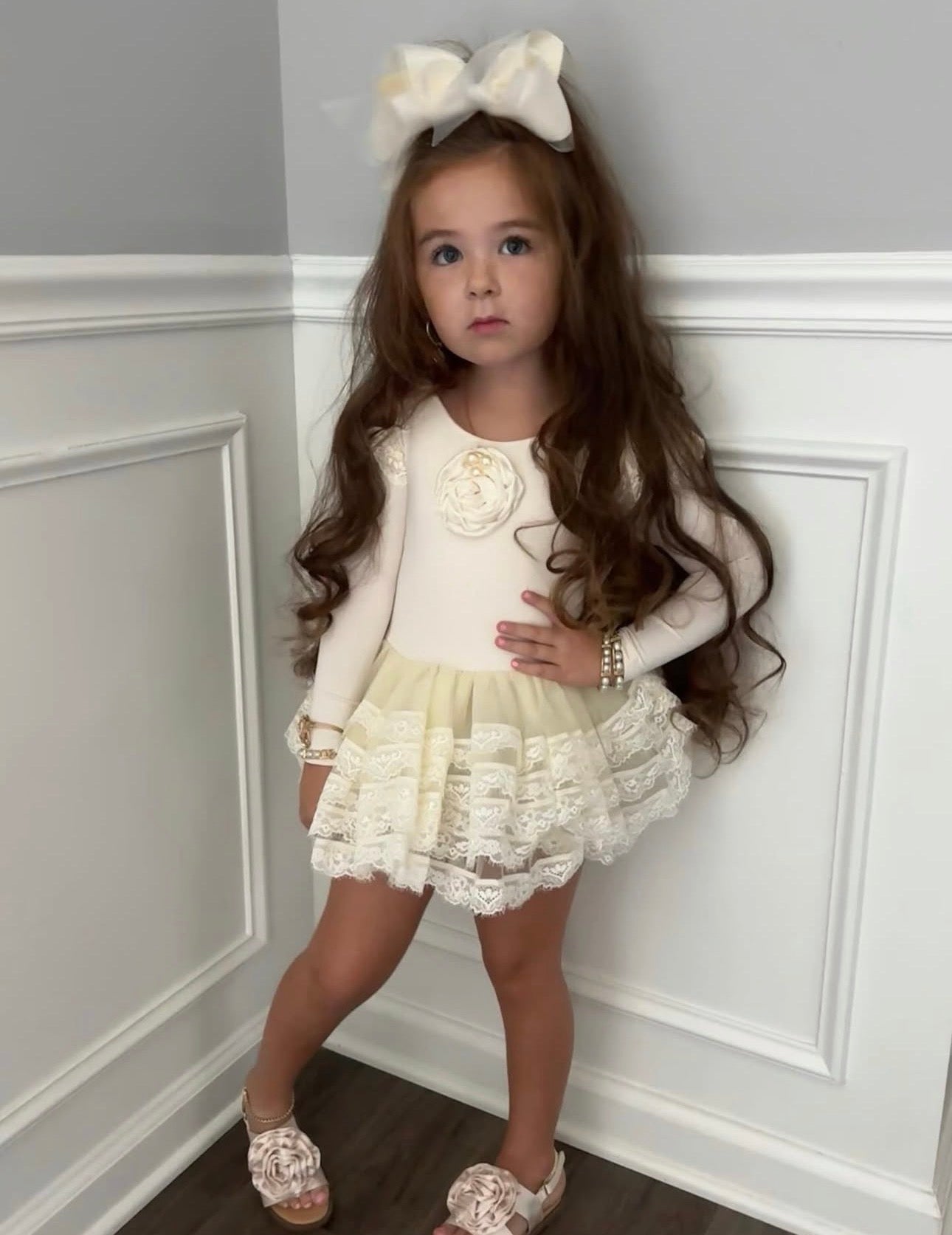 Darling in Lace – Ivory Celebration Ensemble ✨👑