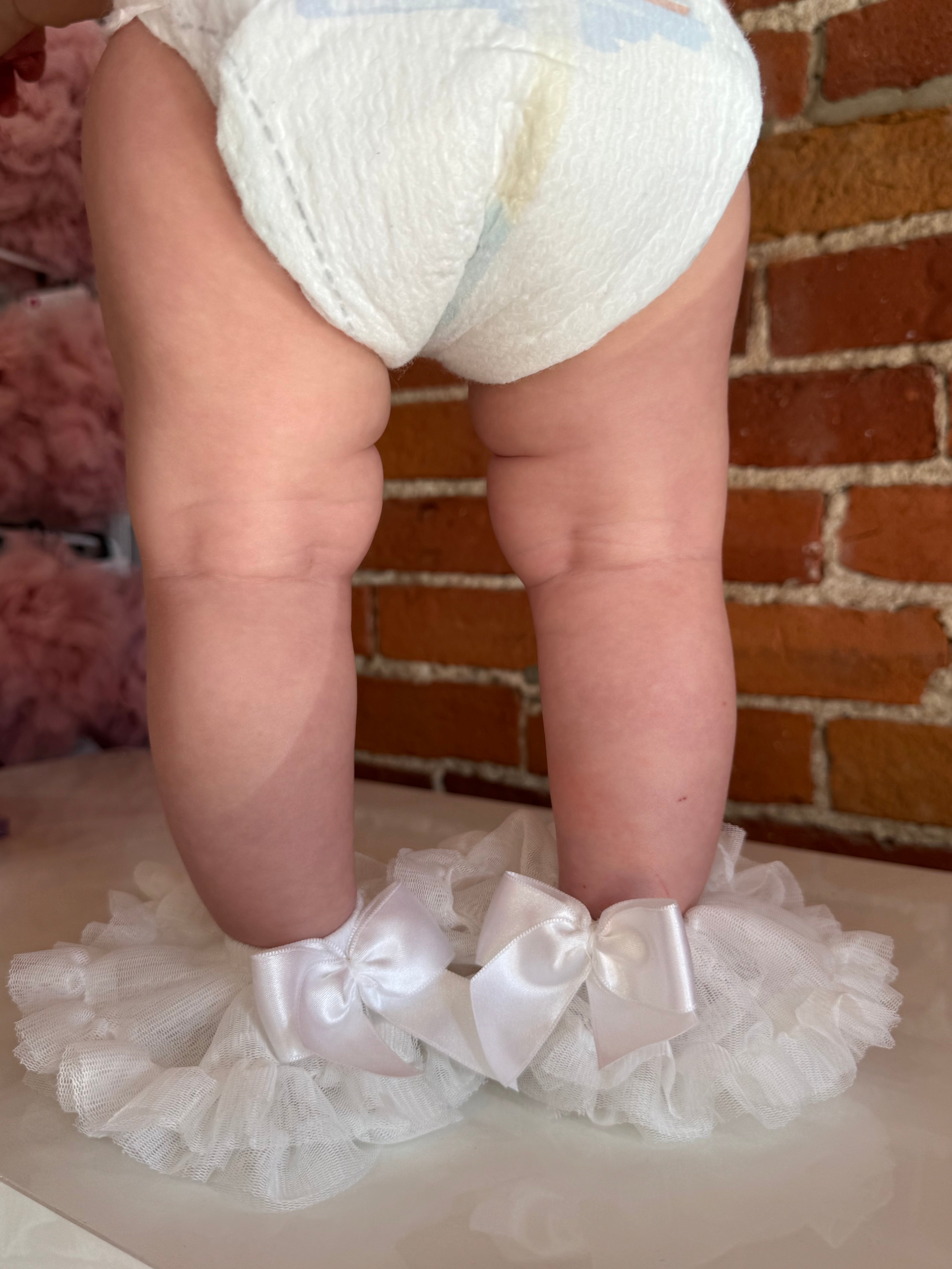 The celebration Lux Ruffle Sock – Limited Edition 🤍White