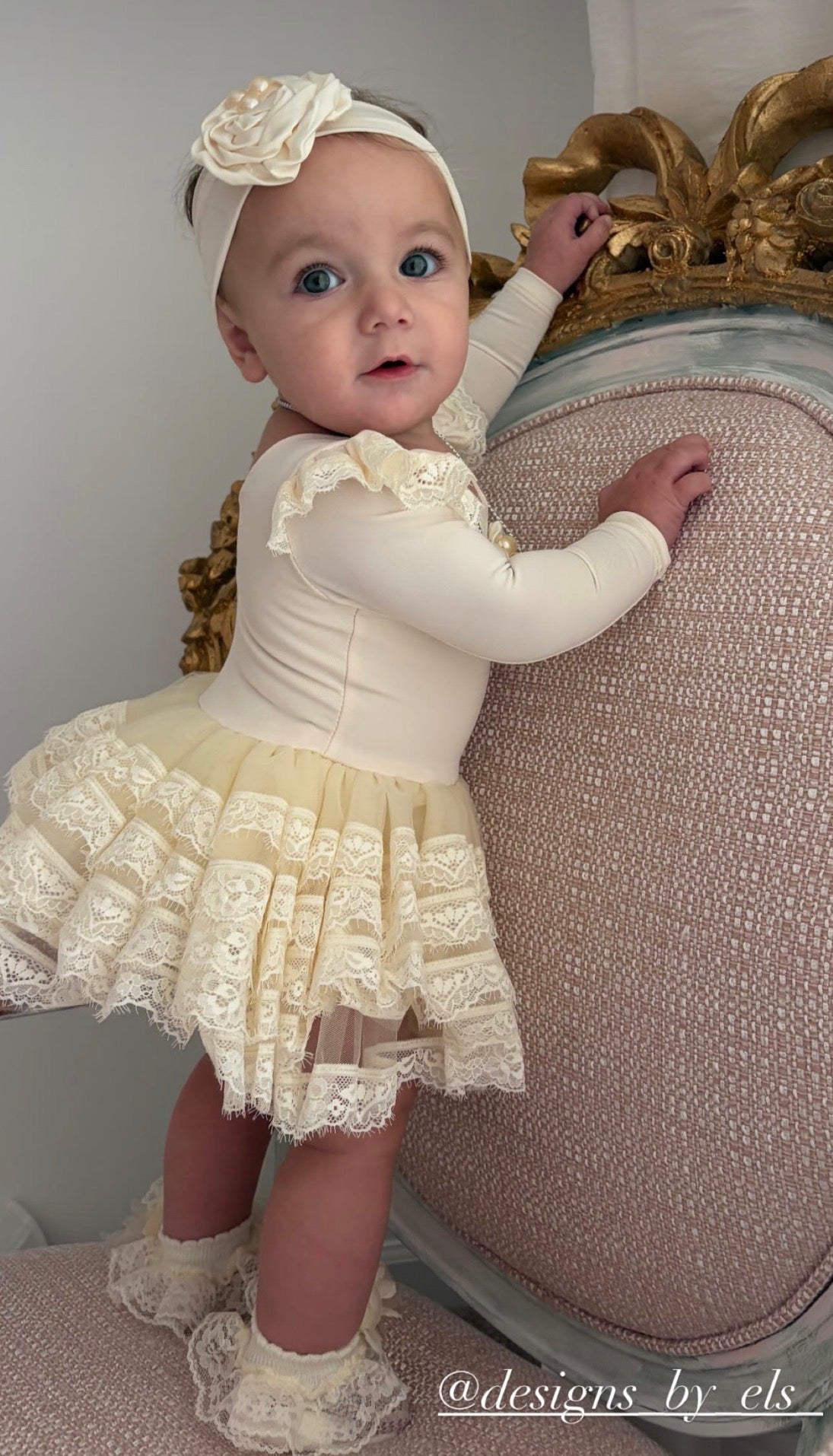 Darling in Lace – Ivory Celebration Ensemble ✨👑