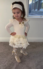 Darling in Lace – Ivory Celebration Ensemble ✨👑