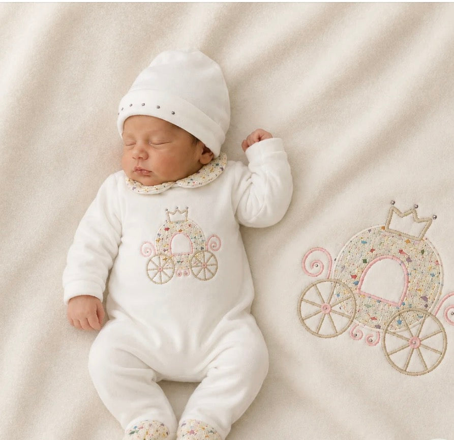 Deolinda Enchanted Carriage Footie & Hat Set