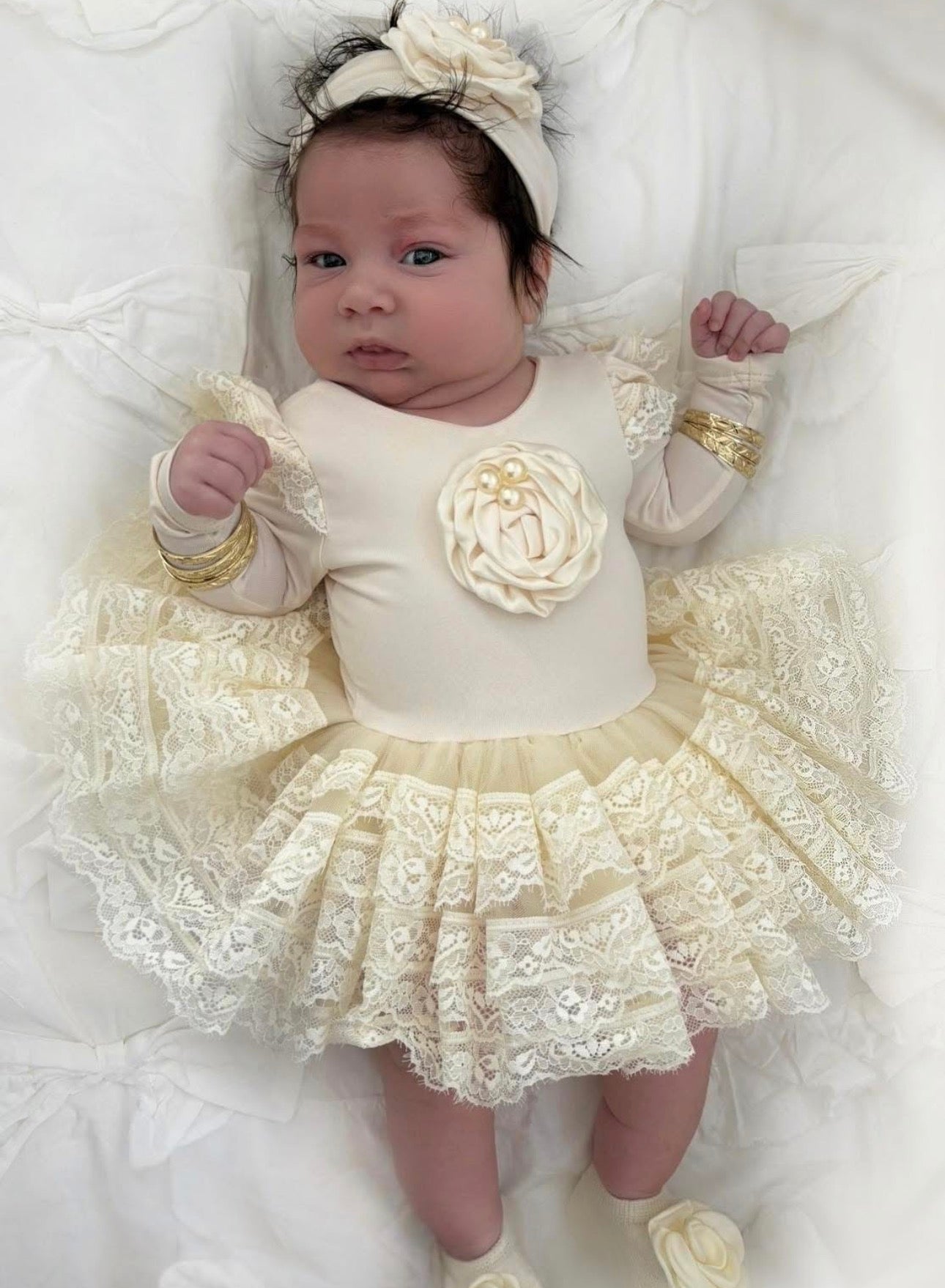 Darling in Lace – Ivory Celebration Ensemble ✨👑