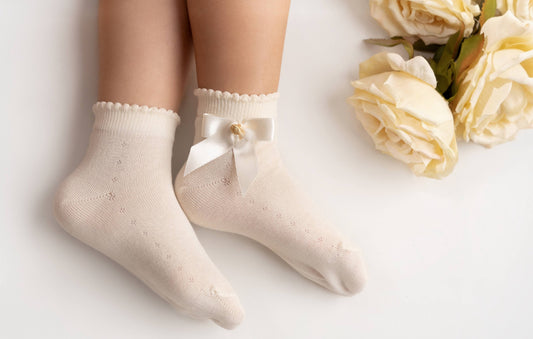 Meia Pata  Satin  Bow Ankle  Sock With  Center gold Button -White