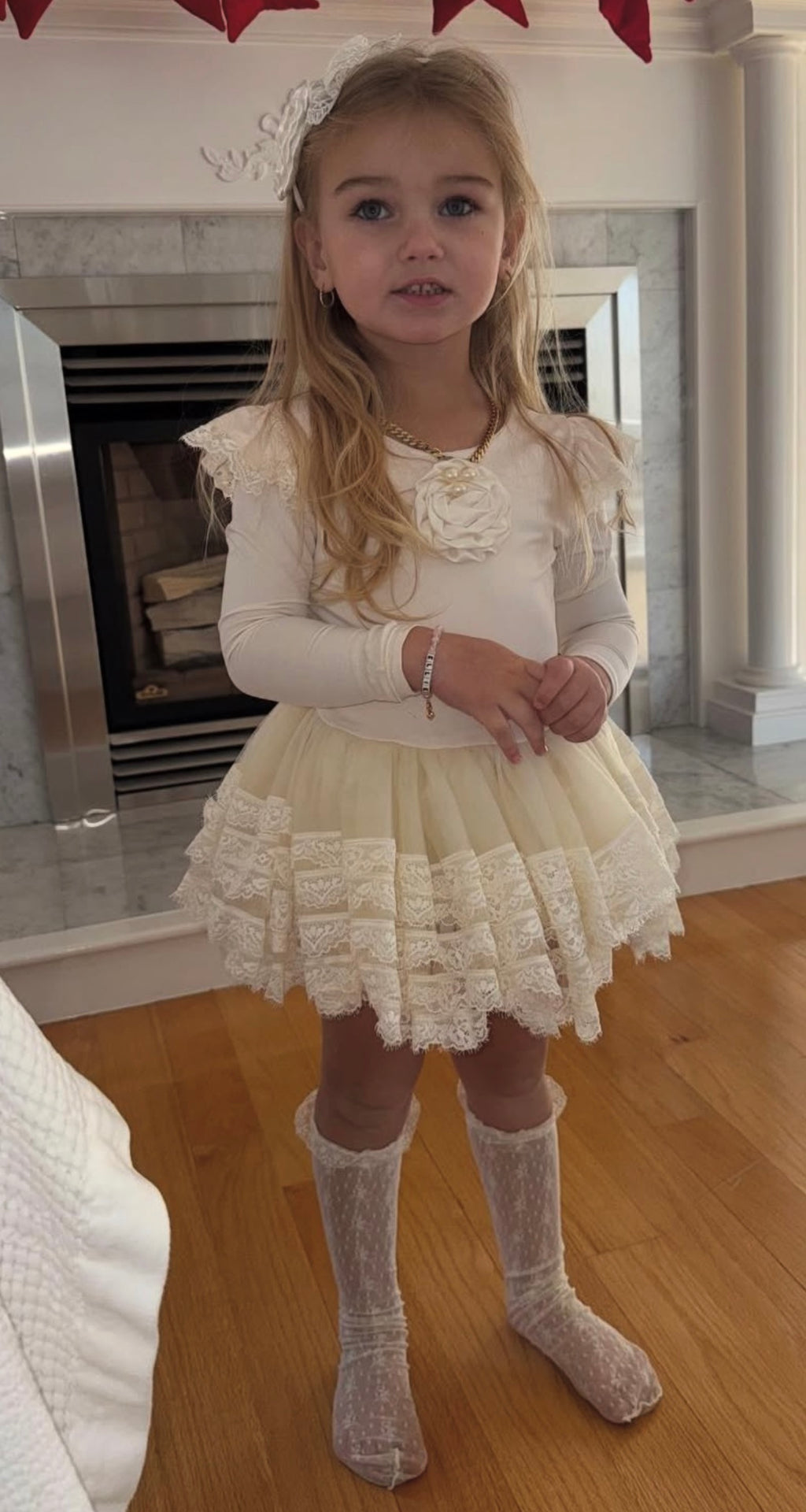 Darling in Lace – Ivory Celebration Ensemble ✨👑