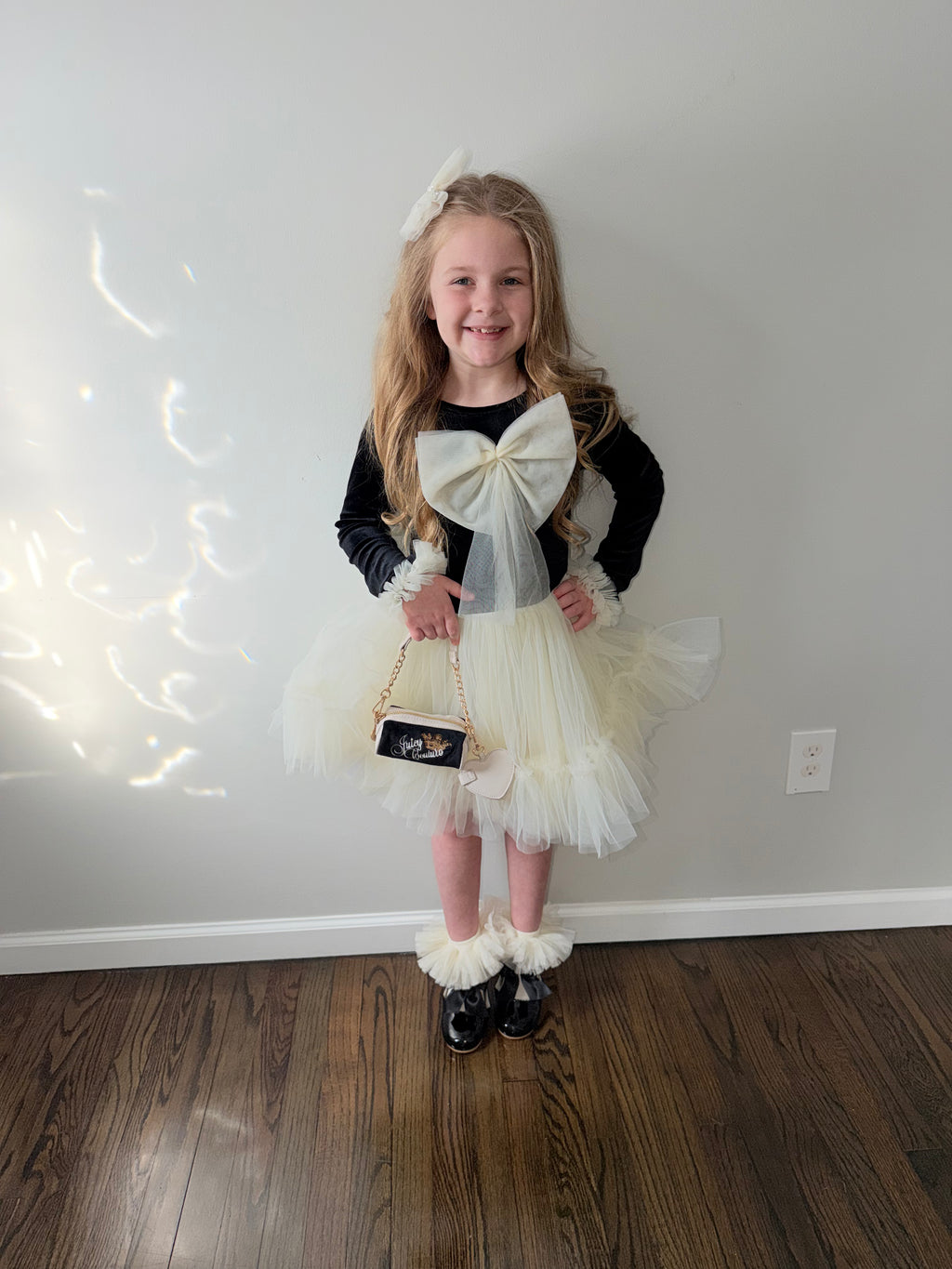 ✨ Darling in Ink & Ivory ✨