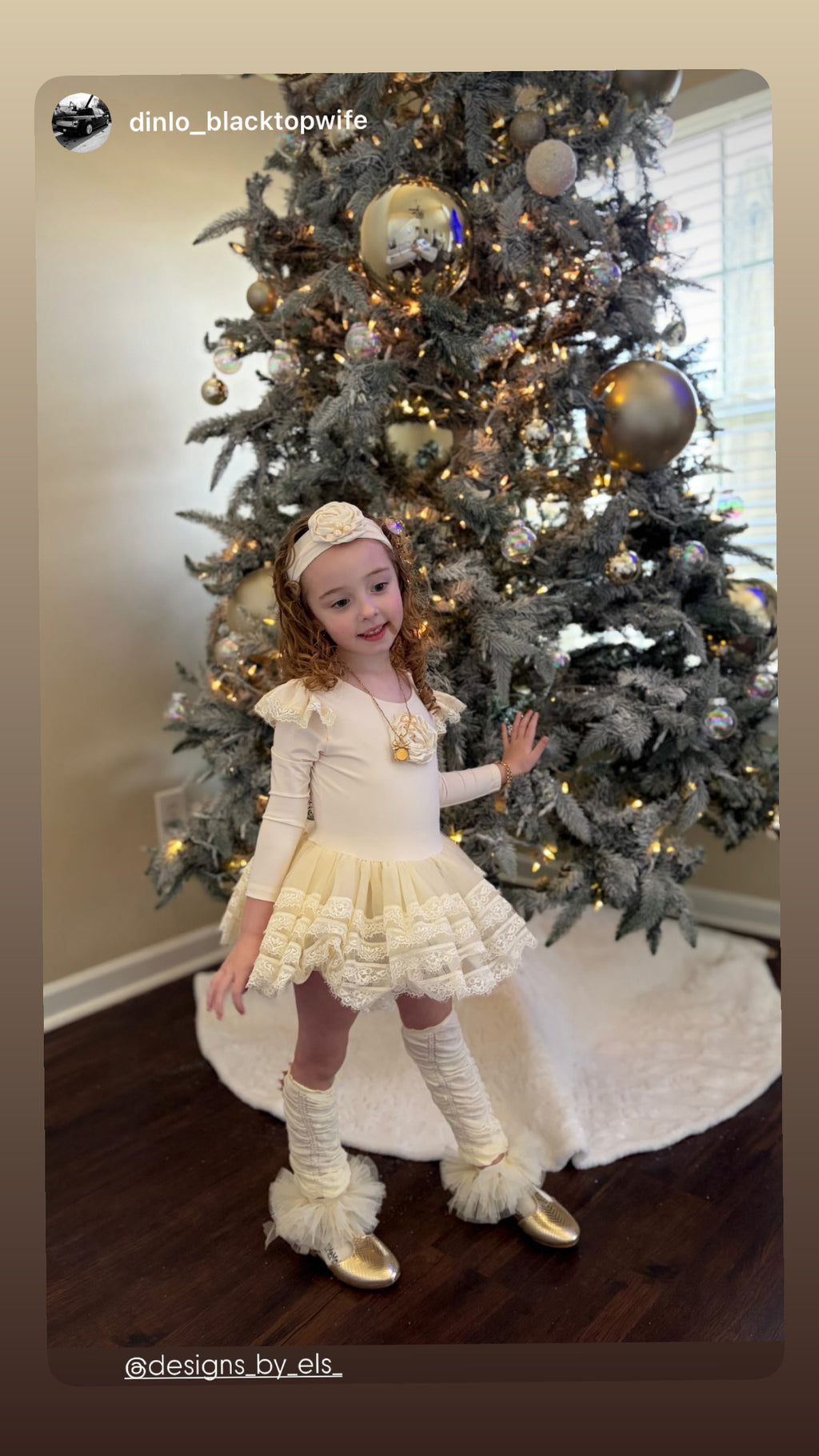 Darling in Lace – Ivory Celebration Ensemble ✨👑