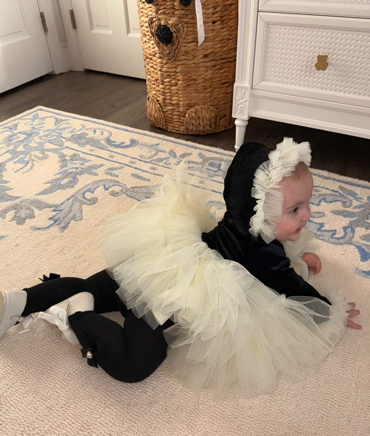 ✨ Darling in Ink & Ivory ✨