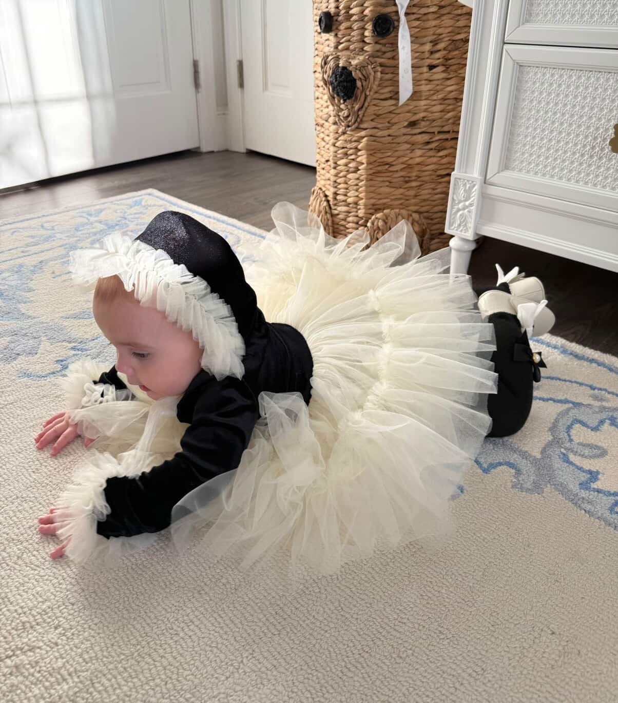 ✨ Darling in Ink & Ivory ✨