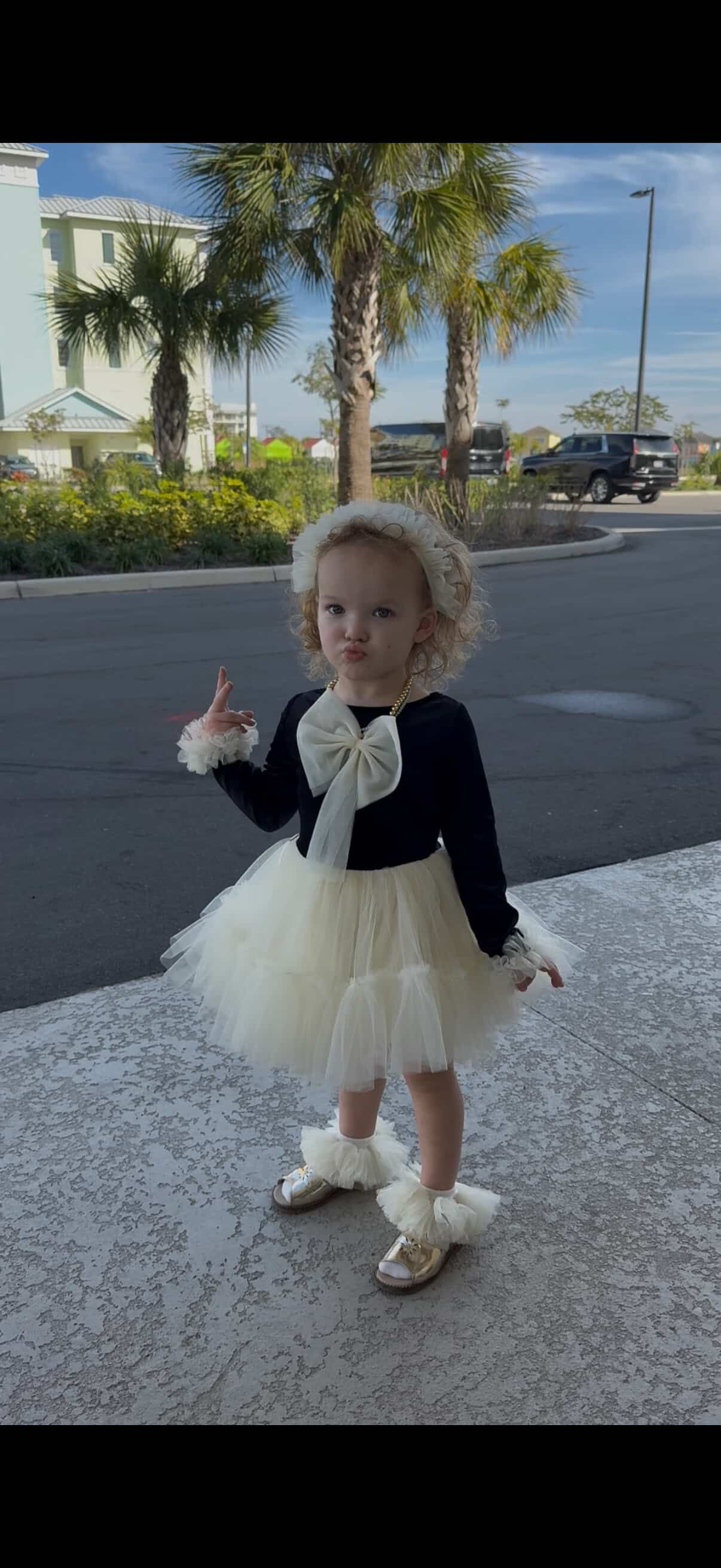 ✨ Darling in Ink & Ivory ✨