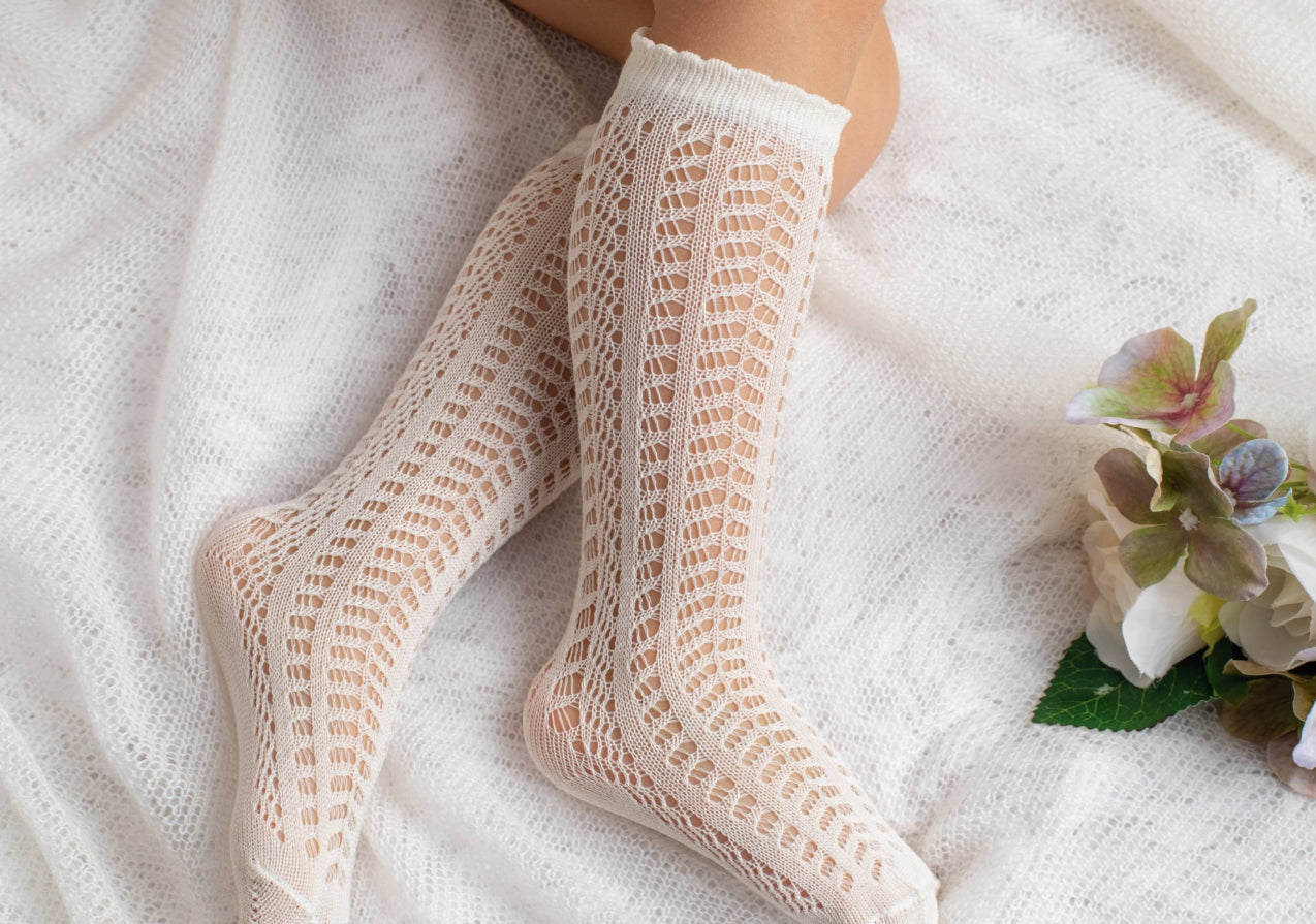 Meia Pata Open Work Knee Sock -White