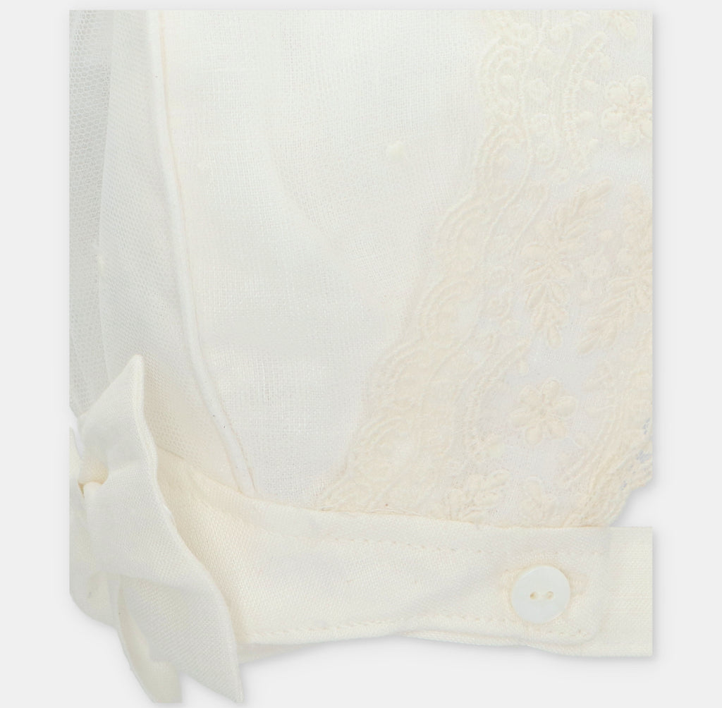 The Martin Aranda Girls Lace & Bow Bonnet