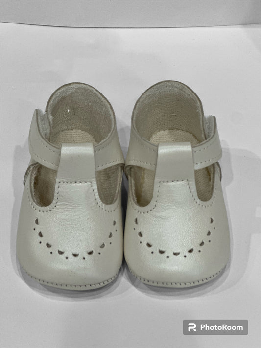 Turned Skin Baby Shoe - Nacreous Nappa Leather-Ivory Pearl