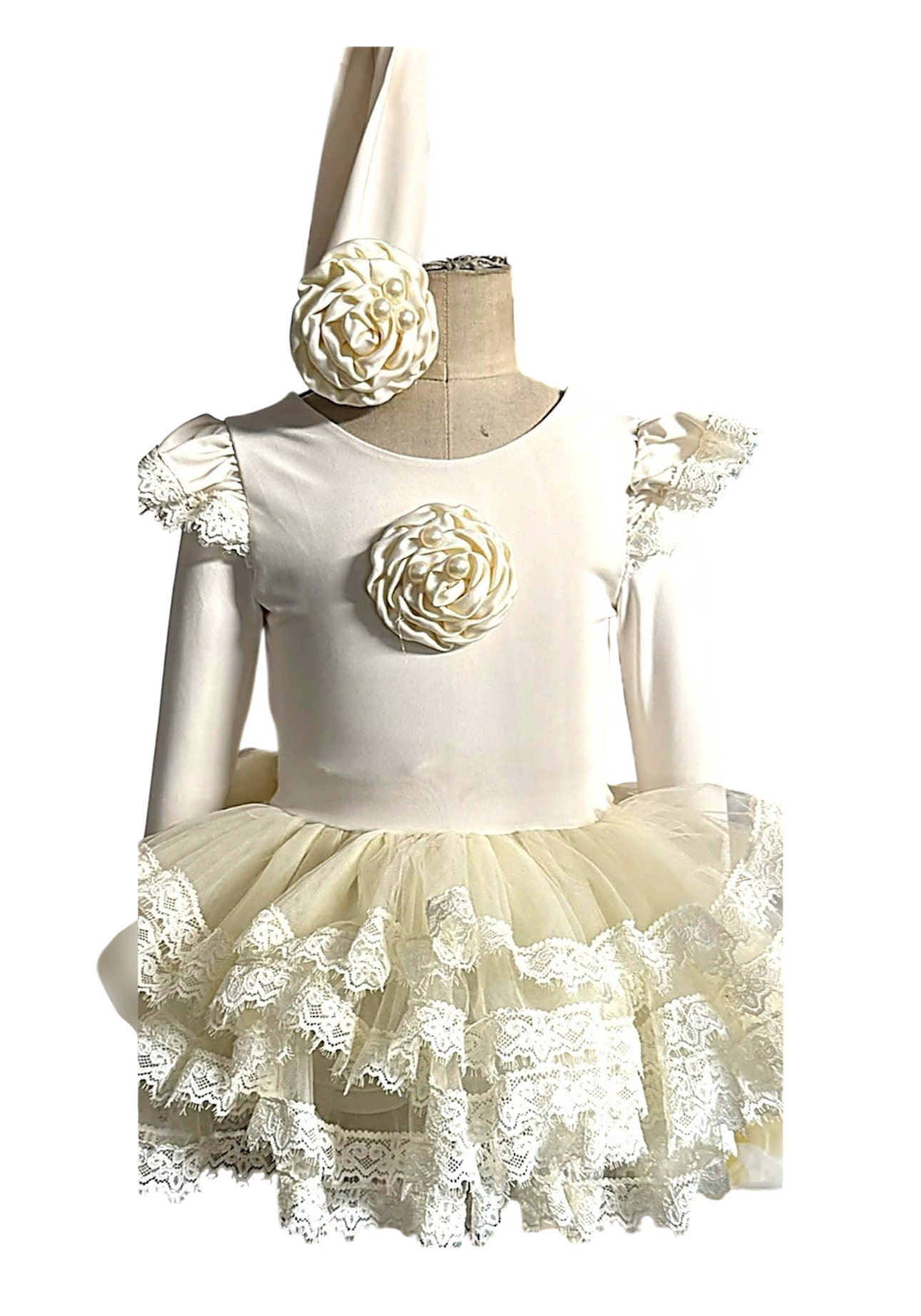 Darling in Lace – Ivory Celebration Ensemble ✨👑