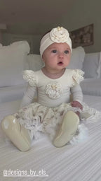 Darling in Lace – Ivory Celebration Ensemble ✨👑