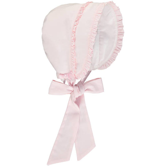 This baby girls adorable pale pink bonnet is 100% soft cotton. Two tiers of delicate ruffles adorn the front, and two perfectly tied pink satin bows sit just above the brushed cotton ties. The bonnet is fully lined and ties under at the front with soft cotton.