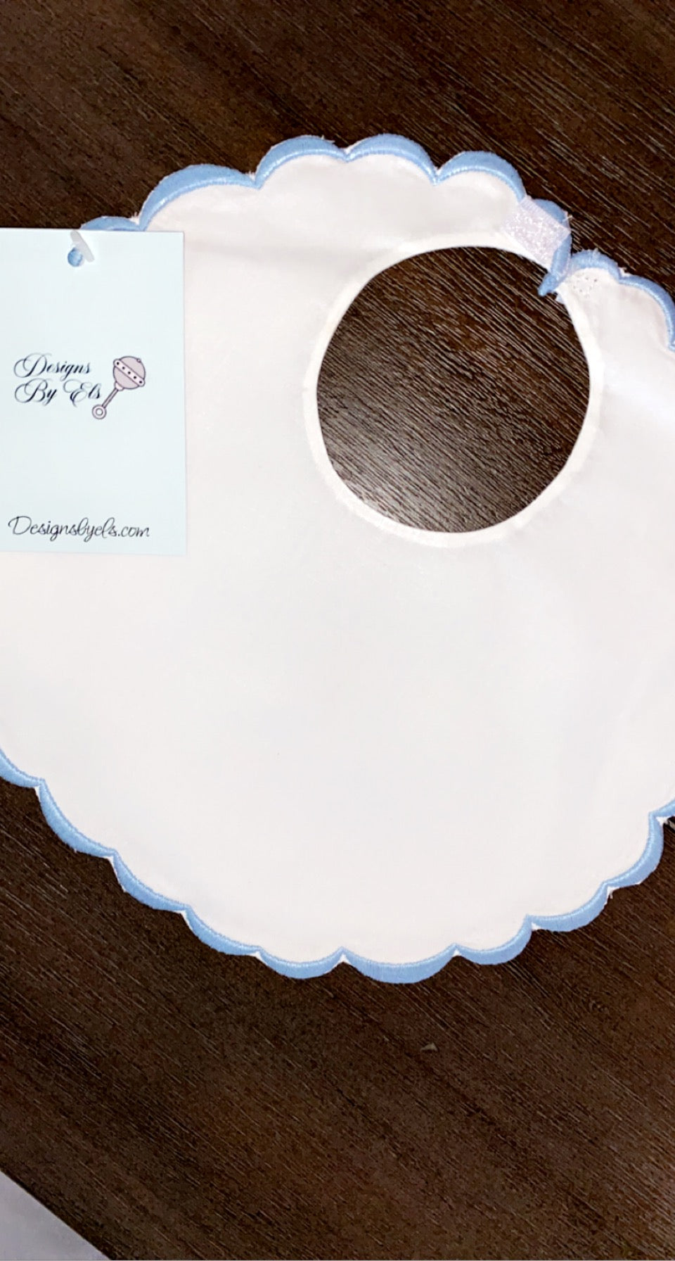 Scalloped Baby Bibs